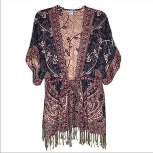 COPY - NorthStyle Tapestry Fringed & Belted Kimono Size L
